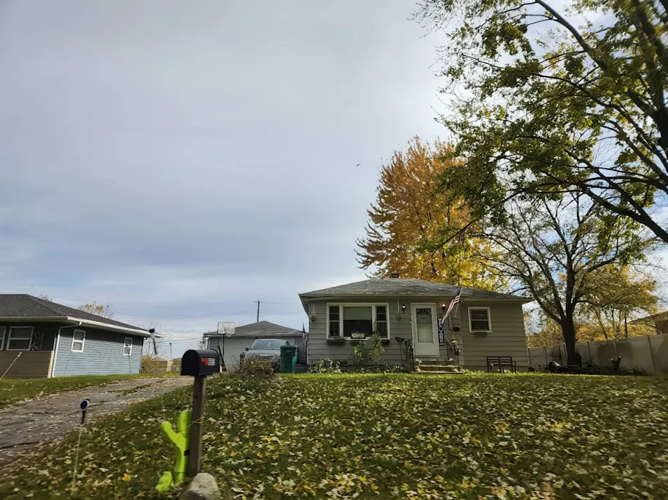 6057 Grant Pl Merrillville, IN 46410, Lake County