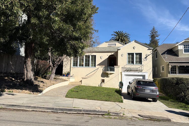 610 Boulevard Way Piedmont, CA 94610, Alameda County