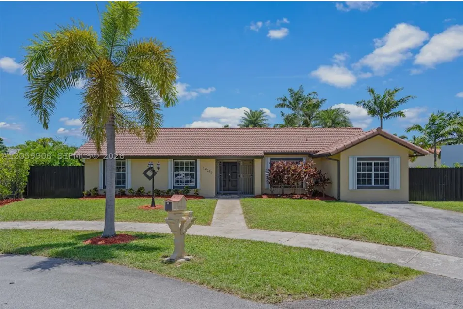 14242 SW 46th Ter Miami, FL 33175, Miami - Dade County