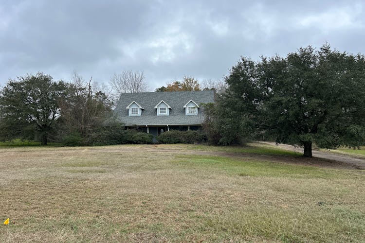 136 S Tanglewood Dr Minden, LA 71055, Webster County