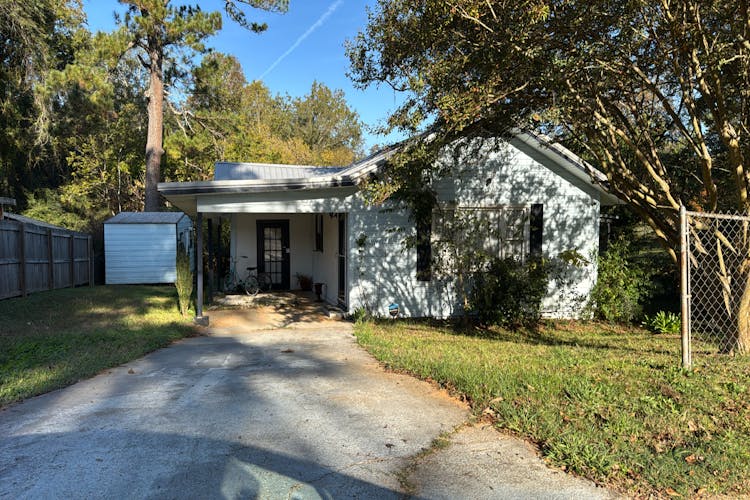 431 Lakeshore Cir Adamsville, AL 35005, Jefferson County