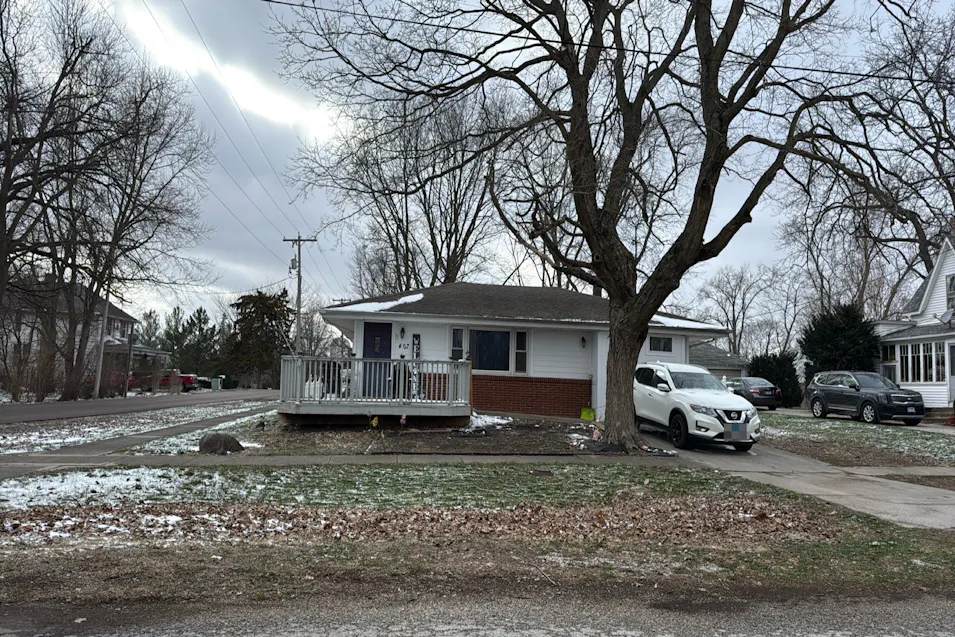 407 S Isham Street Waynesville, IL 61778, De Witt County