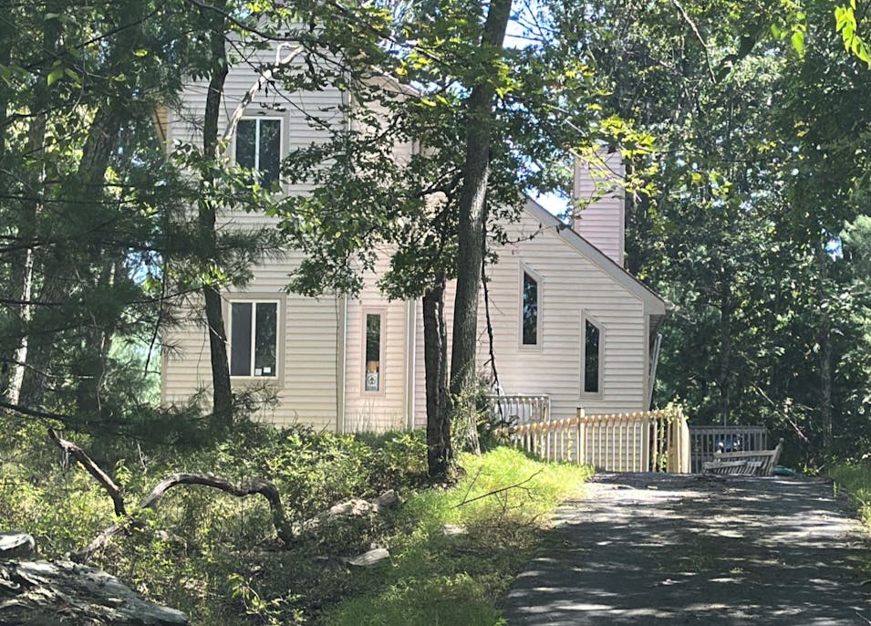 210 Buck Run Dingmans Ferry, PA 18328, Pike County