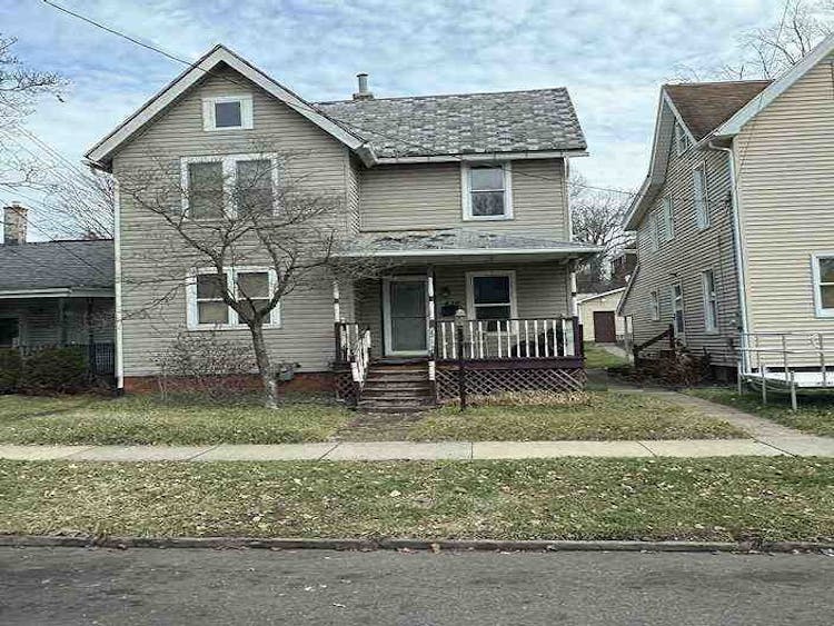 416 3rd St NE Massillon, OH 44646, Stark County