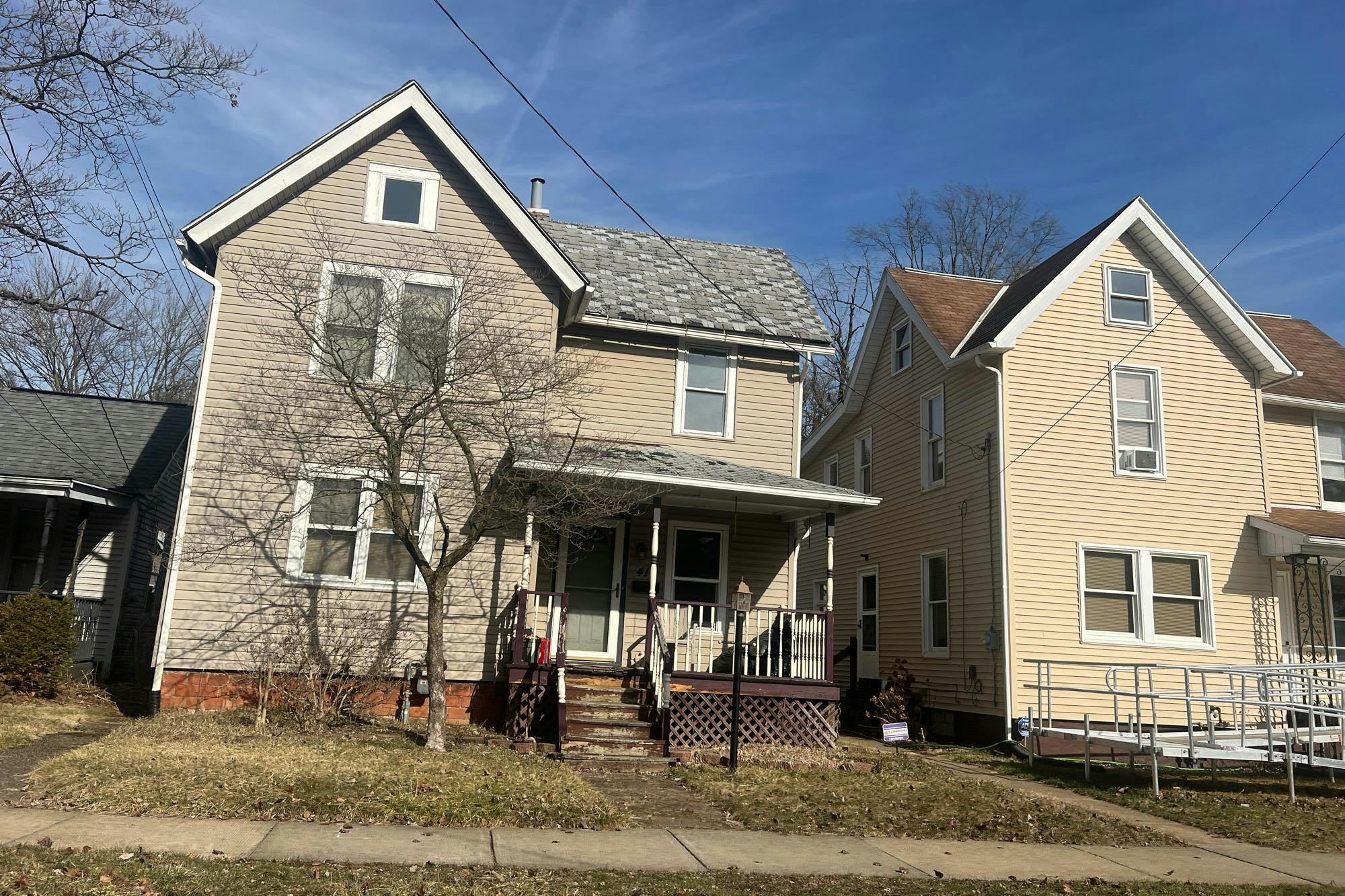 3rd St, Massillon, OH 44646
