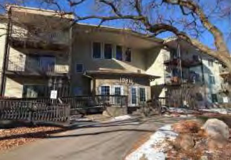 10211 Cedar Lake Rd Hopkins, MN 55305, Hennepin County