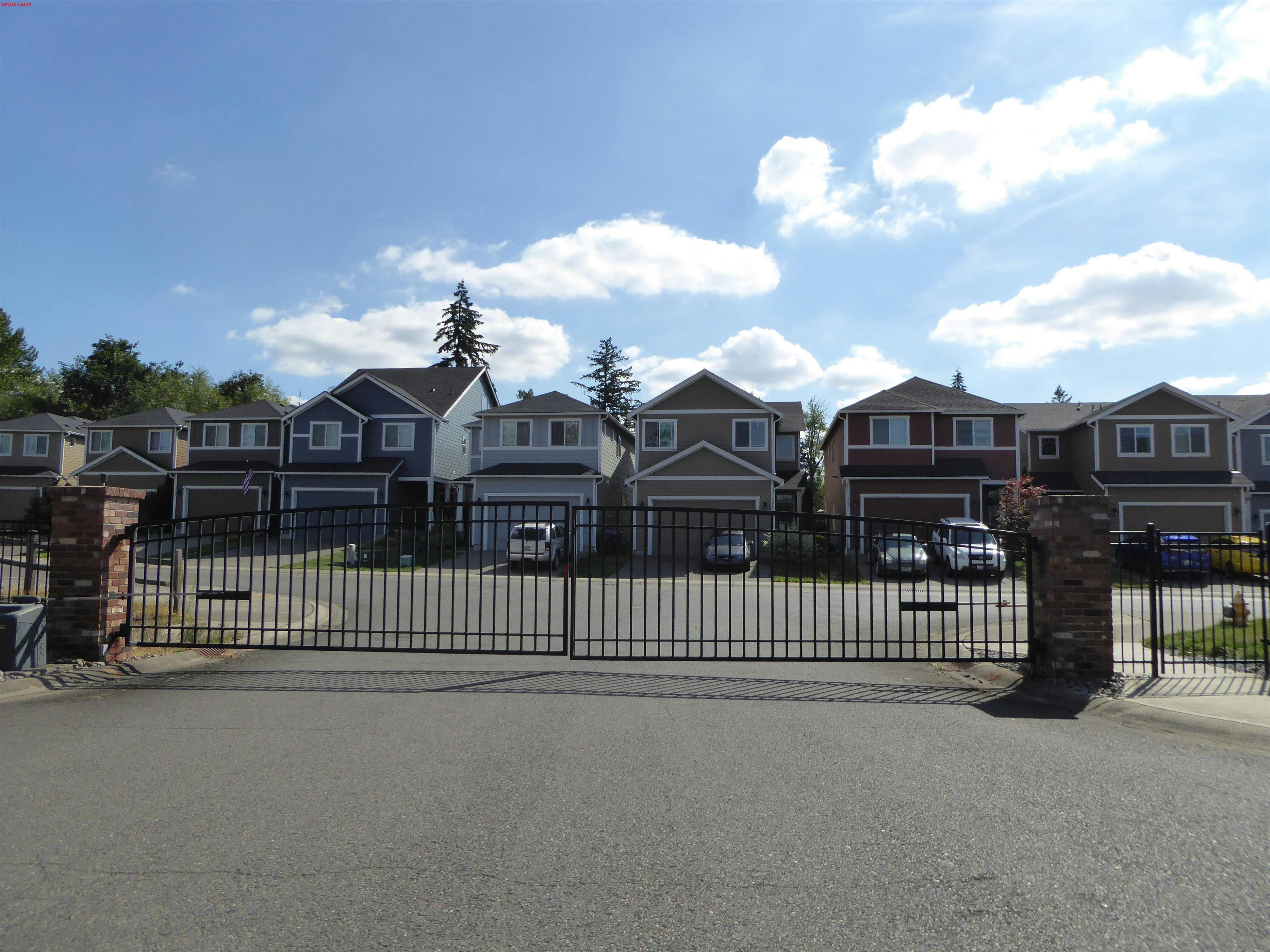 161st St, Puyallup, WA 98375 #1