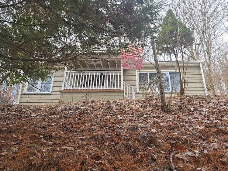 907 Valley Road Ambridge, PA 15003, Beaver County