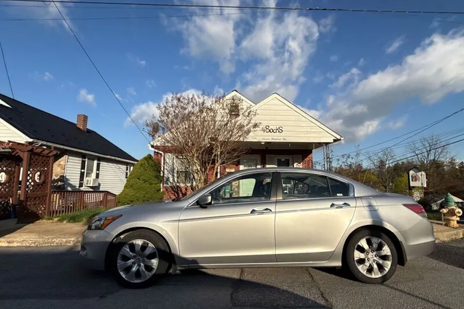 702 Maple St Waynesboro, PA 17268, Franklin County