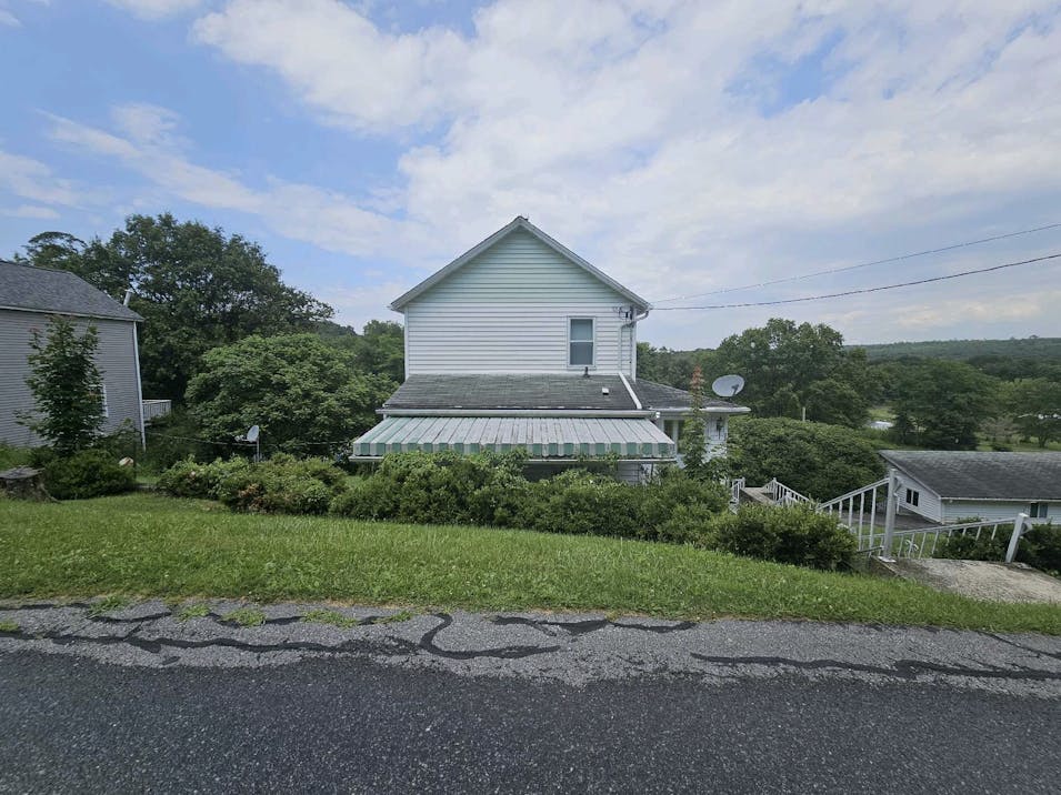 138 High Street Jenners, PA 15501, Somerset County