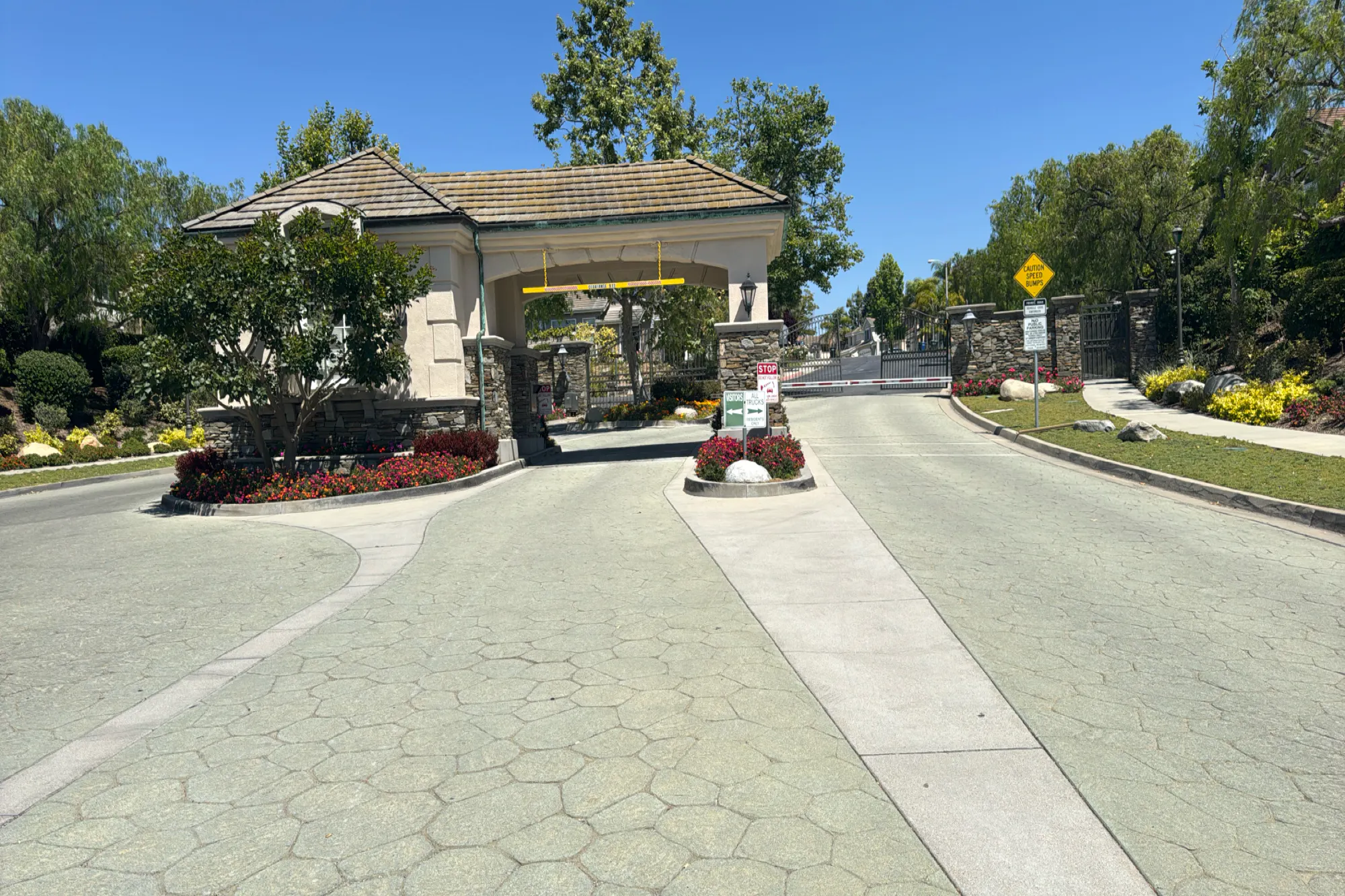 Capella Way, Thousand Oaks, CA 91362