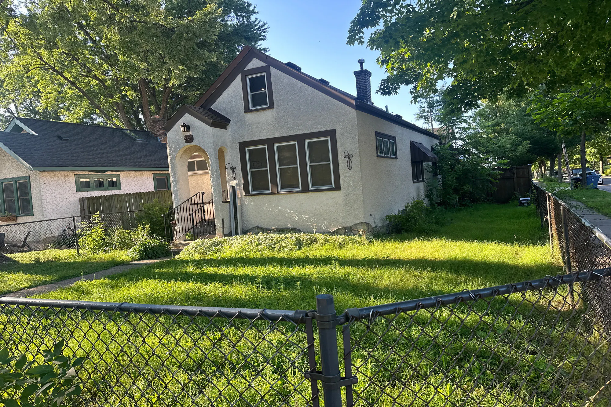 21st Ave, Minneapolis, MN 55411 #1