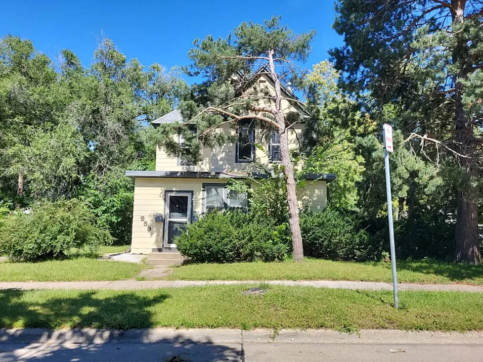 959 28th Av NE Minneapolis, MN 55418, Hennepin County