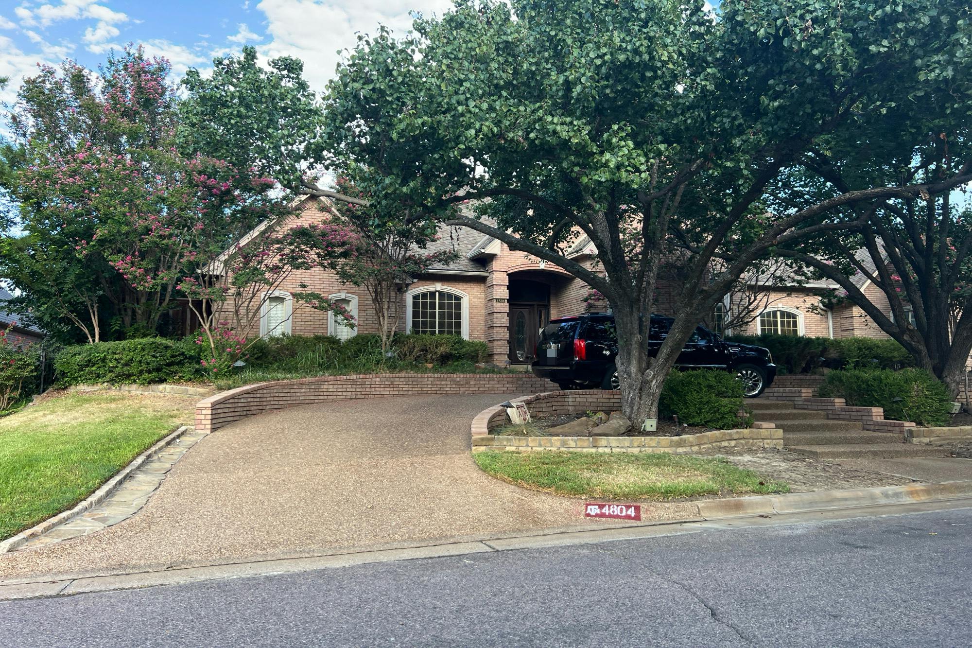 Shadycreek Ln, Colleyville, TX 76034