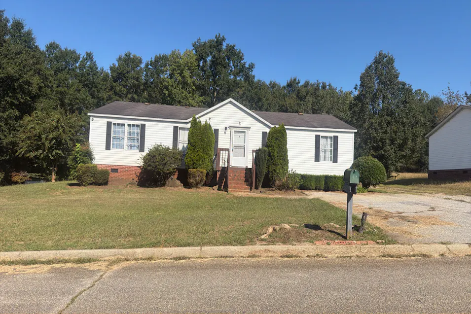12 Barnhart Ln Fountain Inn, SC 29644, Greenville County