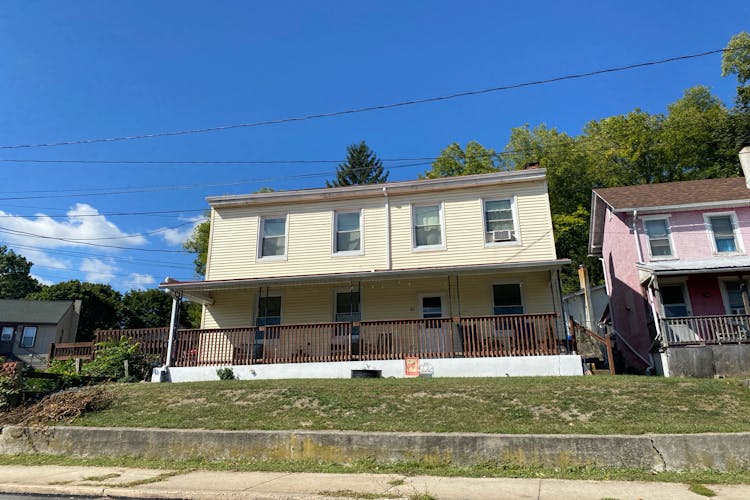 42 Lee St Leesport, PA 19533, Berks County