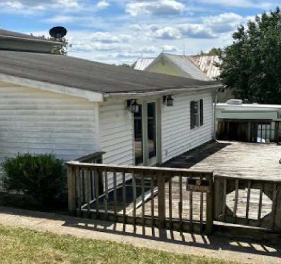 200 Indiana Avenue Milltown, IN 47145, Crawford County
