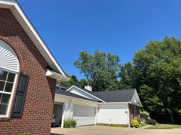 1972 Marsh Lane Painesville, OH 44077, Lake County