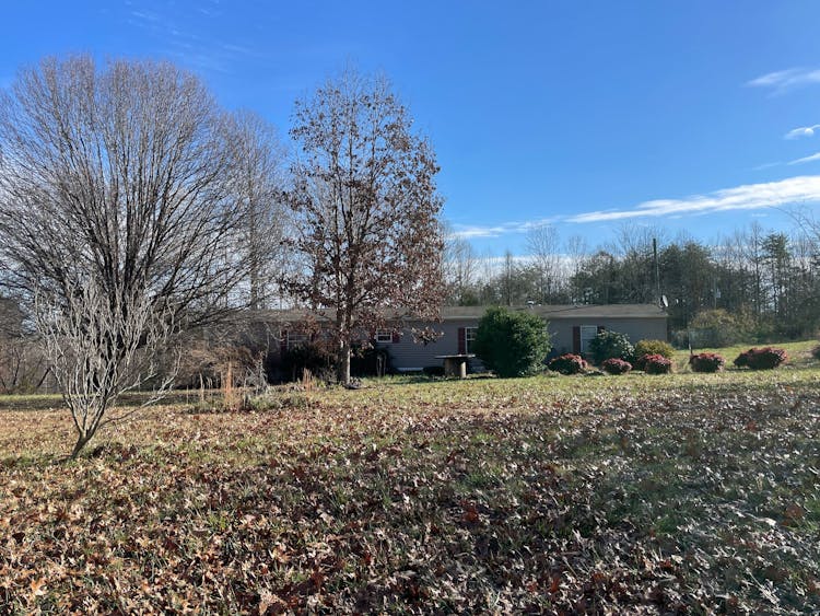 776 N Creek Road Appomattox, VA 24522, Appomattox County