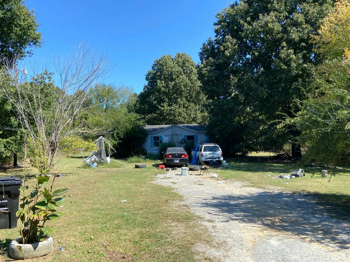 Pat Mann Jr Ln, Brownsville, TN 38012