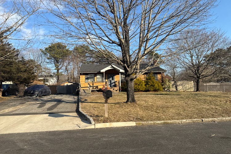 545 Agamemnon Avenue Bellport, NY 11713, Suffolk County