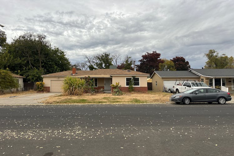 217 Gregory Ln Modesto, CA 95354, Stanislaus County