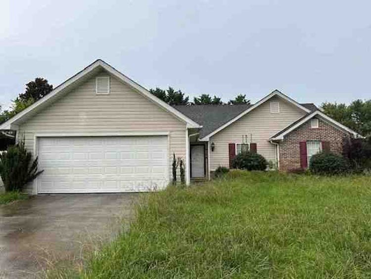 112 Maloy Lane SE Calhoun, GA 30701, Gordon County