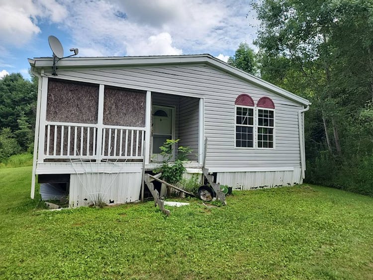 7065 Pleasant Vly Bolivar, NY 14715, Allegany County