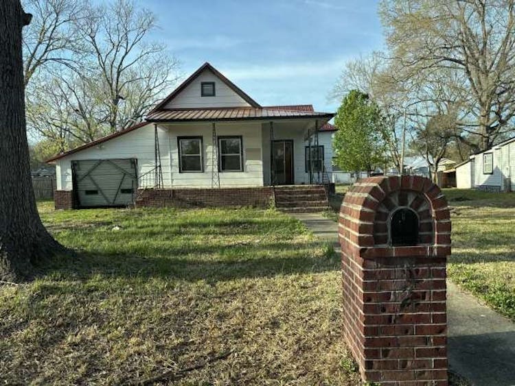 12 Short Forrest Ave Gadsden, AL 35904, Etowah County