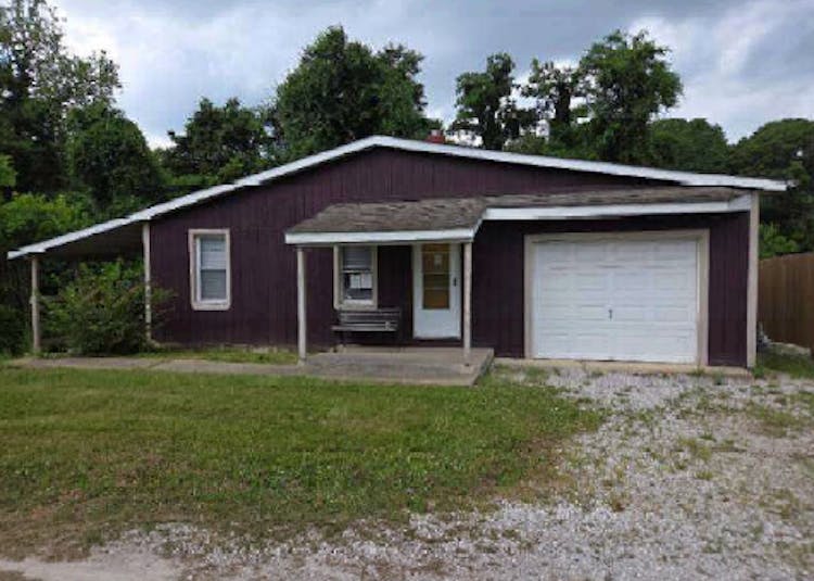 7919 N Illinois Street Caseyville, IL 62232, Saint Clair County