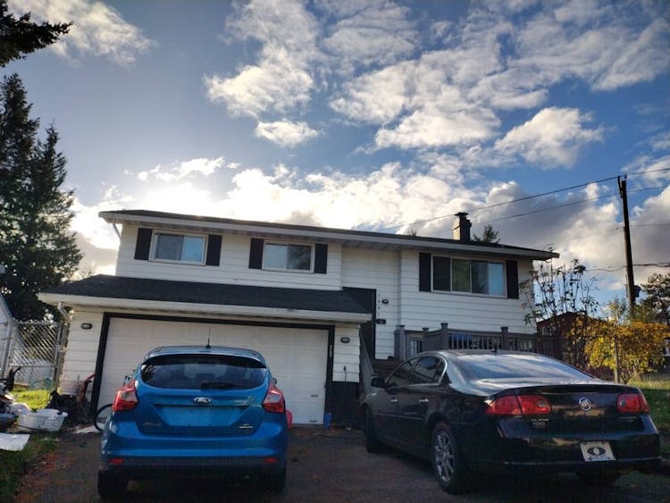 1492 SW 6th Place Gresham, OR 97080, Multnomah County