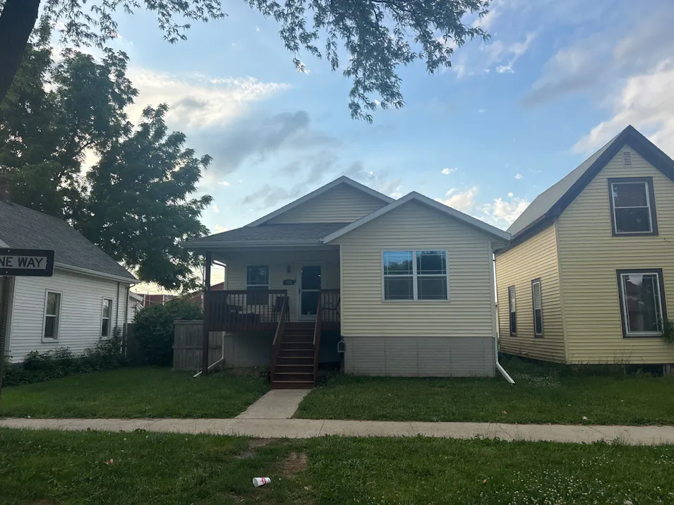 728 2nd Ave SW Cedar Rapids, IA 52404, Linn County
