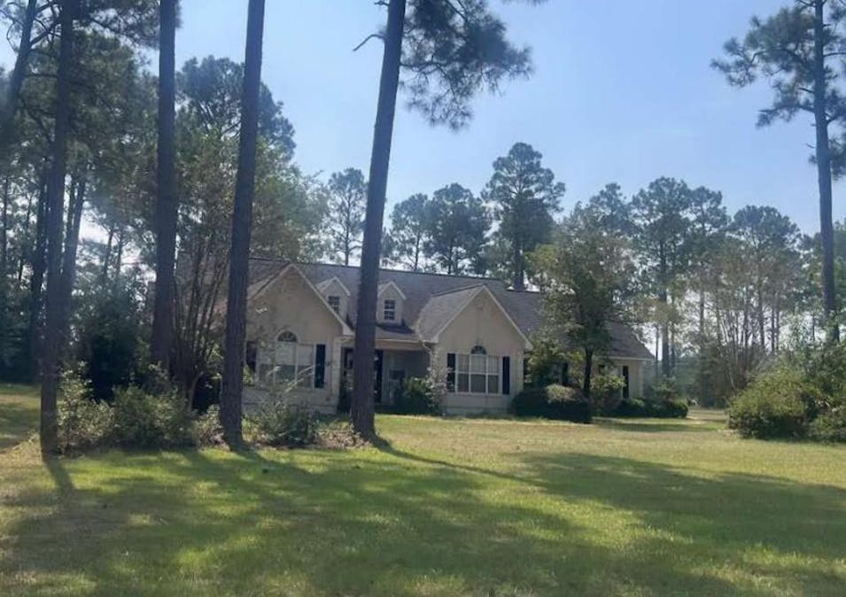 271 Slash Pine Dr Broxton, GA 31519, Coffee County