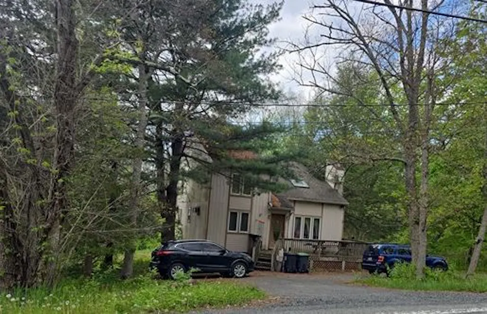 835 Hidden Lake Dr E Stroudsburg, PA 18302, Monroe County