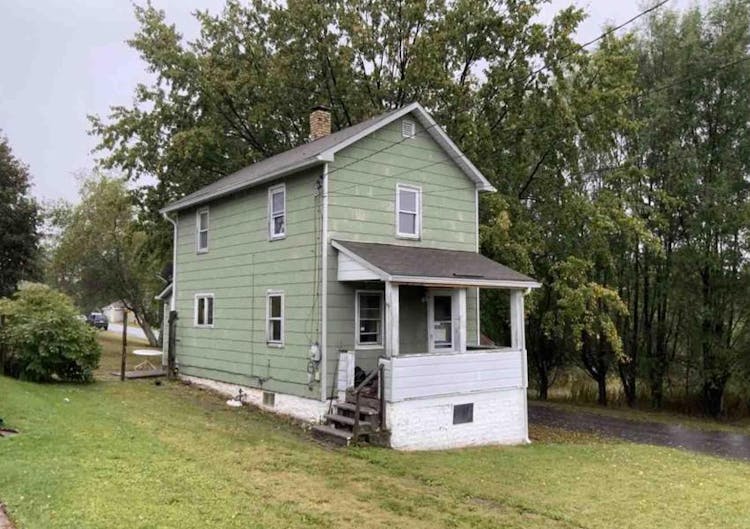 539 5th St Colver, PA 15927, Cambria County