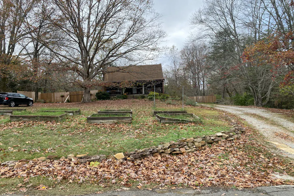 525 Middle Rd Lookout Mountain, GA 30750, Walker County
