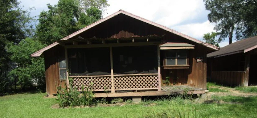 202 Dorothy St