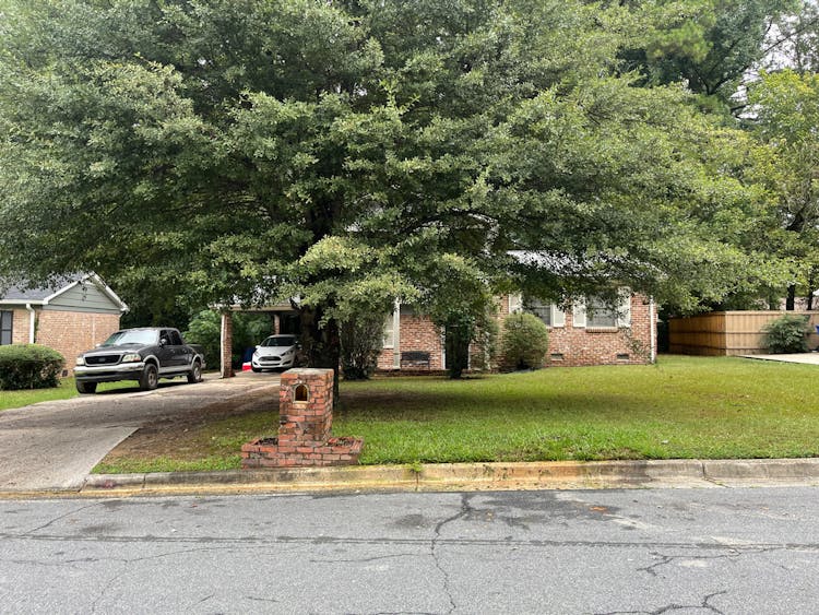 344 Woodstock Drive Atlanta, GA 30331, Fulton County