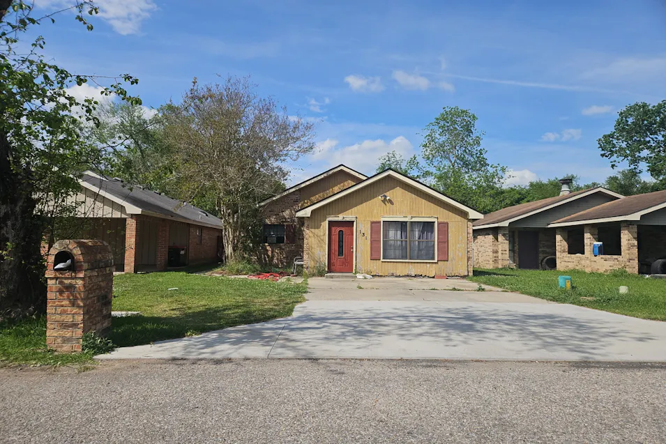 131 Hummingbird Lane Lafayette, LA 70506, Lafayette County