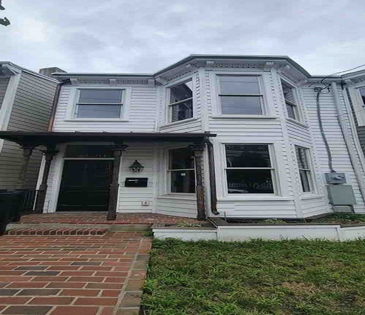 2011 Venable St Richmond, VA 23223, Richmond 1 County