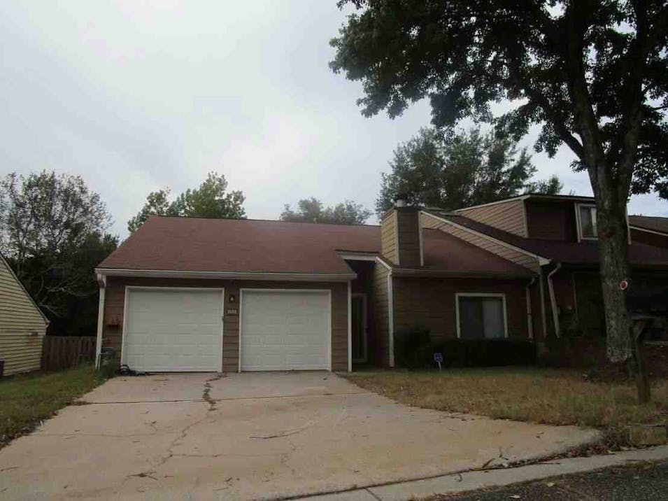 1555 Burnstone Dr Stone Mountain, GA 30088, Dekalb County