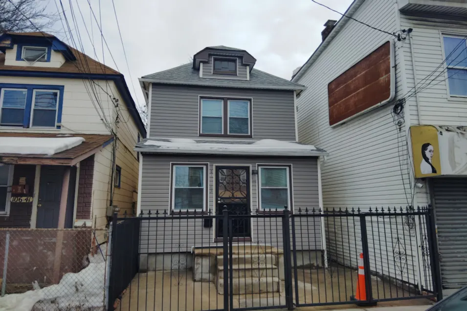 106-43 Guy R Brewer Boulevard Aka 10643 Guy R Brewer Bouleward Jamaica, NY 11433, Queens County