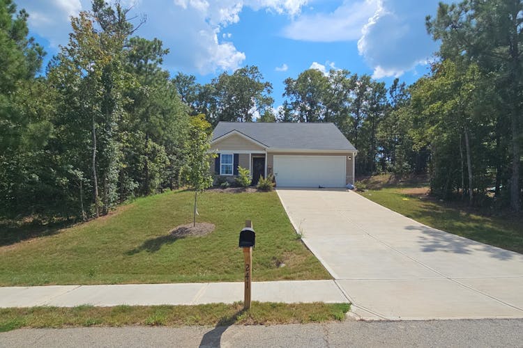 241 Hallie Ln Macon, GA 31211, Jones County