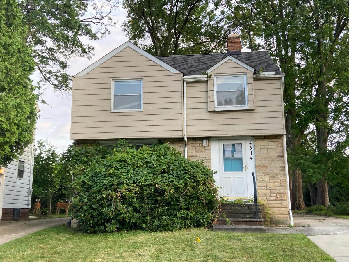 Lilac Rd, Cleveland, OH 44121