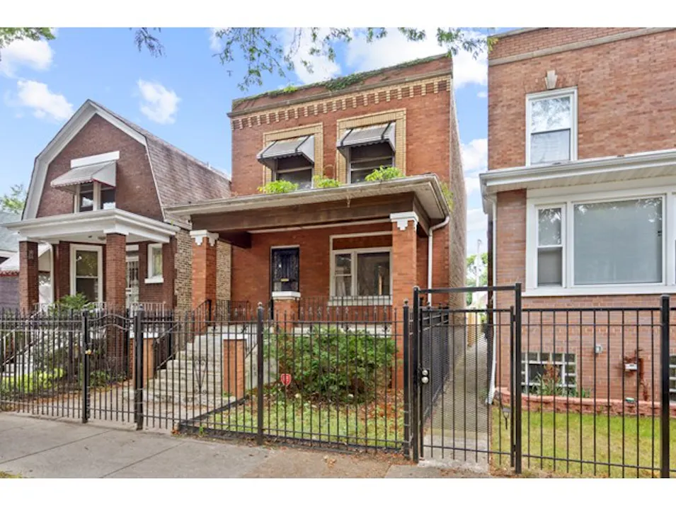7436 S King Dr Chicago, IL 60619, Cook County