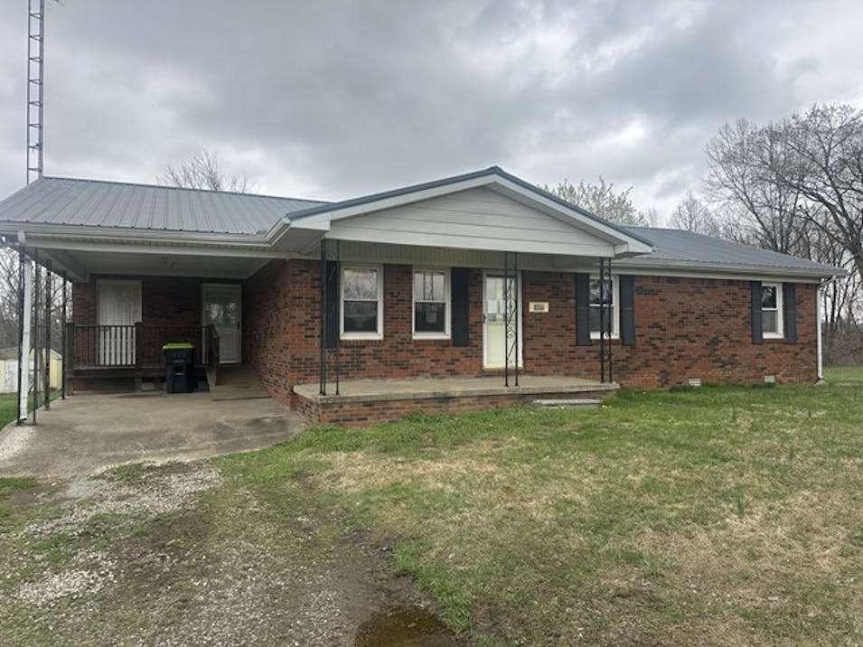 15995 Greenville Rd Hopkinsville, KY 42240, Christian County