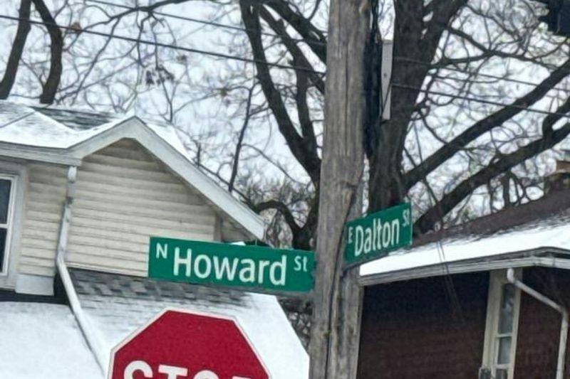 Howard St, Akron, OH 44310