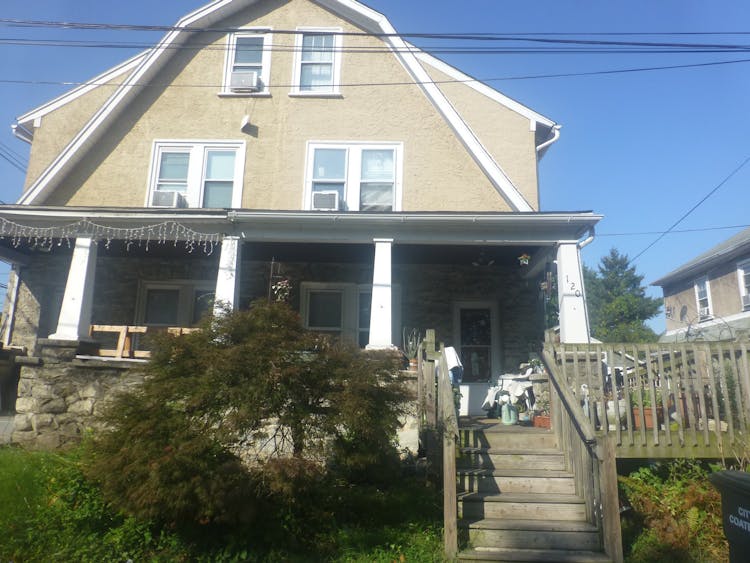120 3rd Ave Coatesville, PA 19320, Chester County