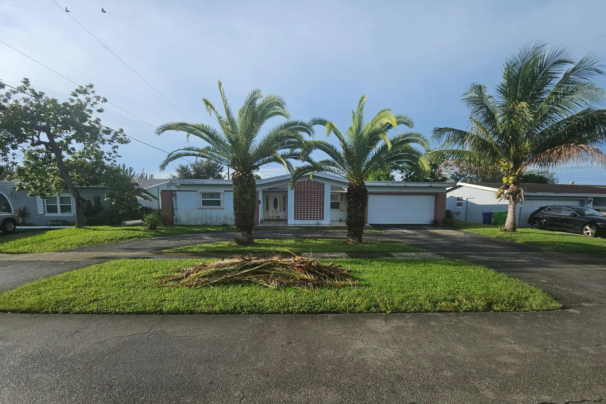 21st Ct, Sunrise, FL 33313