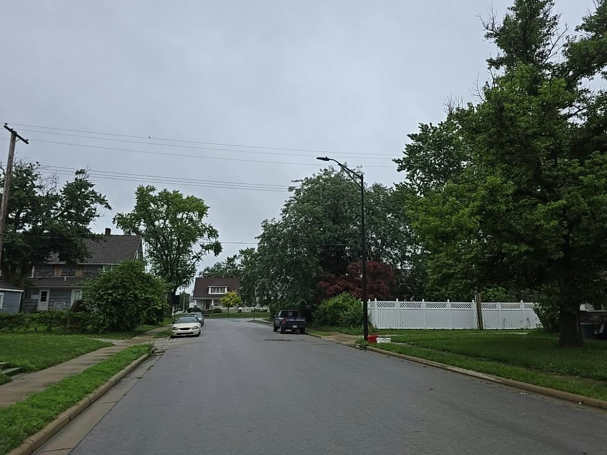 Gibbs Ave, Wapakoneta, OH 45895